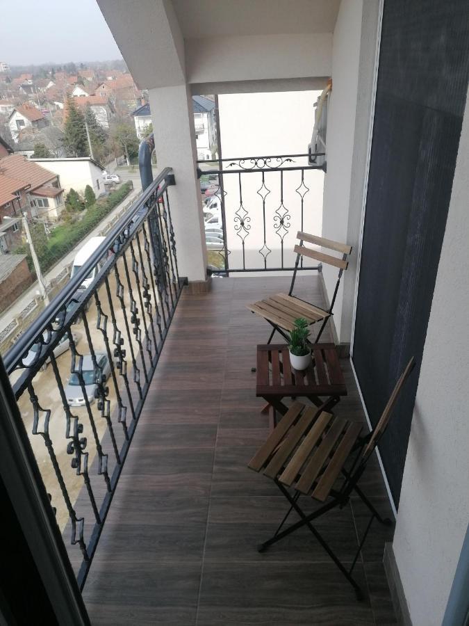Nenadovic Apartman Obrenovac  Exterior foto